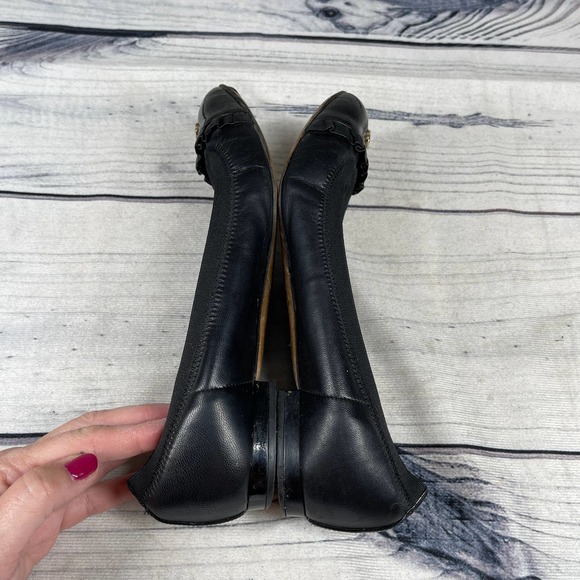 Chanel Black Leather Ruffle Slip on Almond Toe Ballet Flats Size 39 - Picture 4 of 11